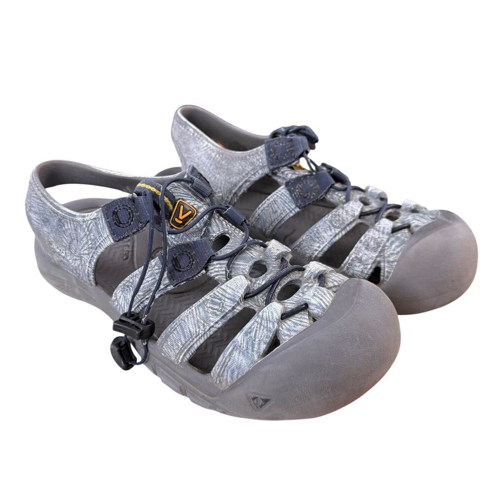 Keen Plastic NOT FABRIC Gray Sandals Water Shoes Sport Outdoor Youth 3 Big Kids